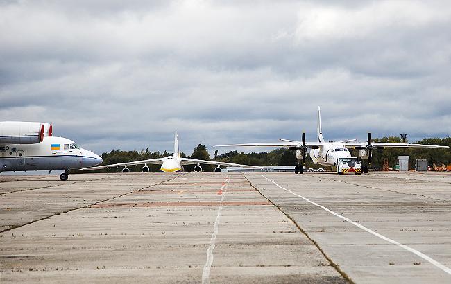 Руководитель "Авиалиний Антонова": Чтобы принимать лоукостеры, нам необходим примерно миллиард гривен