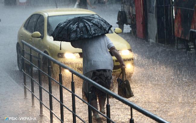 Метеорологи зафиксировали самый дождливый день в Киеве за 122 года