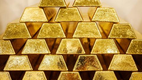 НБУ понизил курс золота до 328,9 тыс. гривен за 10 унций