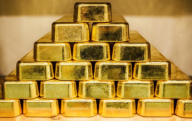 НБУ знизив курс золота до 336,8 тис. гривень за 10 унцій