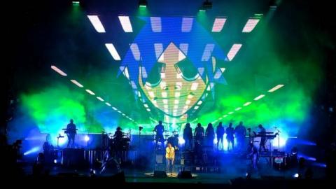 "Ждали много лет": появилось видео с неудавшегося концерта Gorillaz в Москве