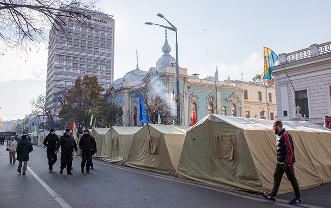 Митинг под Радой: МВД сообщает об около 50 активистах в палаточном городке
