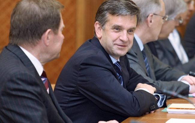 В оточенні Зурабова заявили, що він сам просив Путіна про звільнення