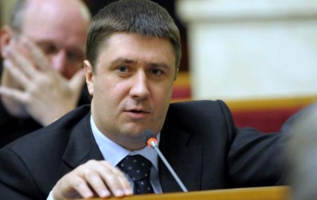 Кабмін схвалив законопроект контрактно-конкурсної форми роботи у сфері культури