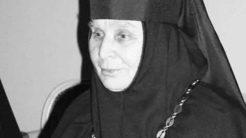 "Это два разных человека": в сети опровергли информацию о смерти монахини, спасшей Филарета