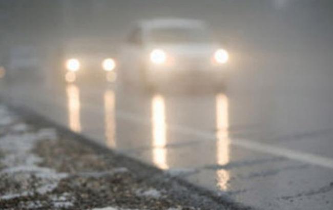 Синоптики предупреждают столичных водителей о тумане на дорогах сегодня в первой половине дня