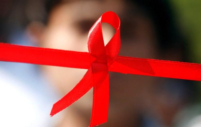 Больные ВИЧ/СПИД в Украине рискуют остаться без лекарств