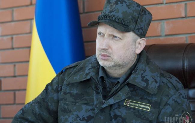 Владельцы "БРСМ-Нафты" могли сами поджечь нефтебазу для скрытия нарушений, - Турчинов