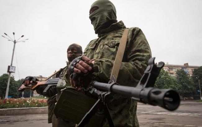 До Донецька прибуває група професійних снайперів з РФ, - штаб АТО