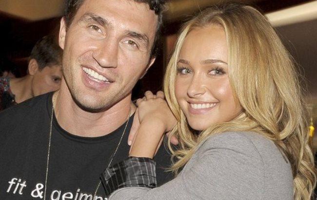 Невеста Владимира Кличко показала чарующее фото дочери