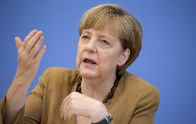 Меркель: скорочення числа мігрантів може відбутися тільки в рамках міжнародного рішення
