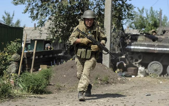 На Донбасі за час АТО поранено понад 5 тис. українських військових, - Генштаб