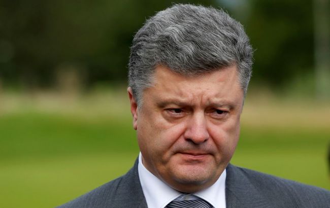 Порошенко хоче спорудити в Парку Слави меморіал солдатам, що загинули  на Донбасі