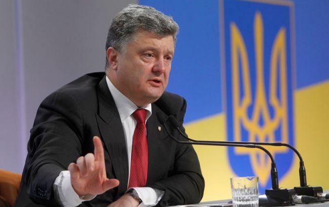Порошенко пообіцяв не перейменовувати завод  ім. Ілліча без бажання мешканців Маріуполя