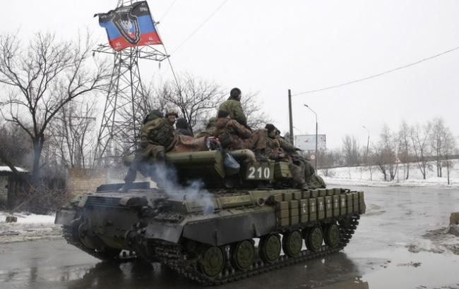 Боевики стягивают силы к линии разграничения на Донбассе, - ИС