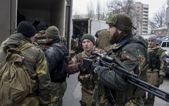 Боевики обстреляли силы АТО и пропускной пункт в Марьинке