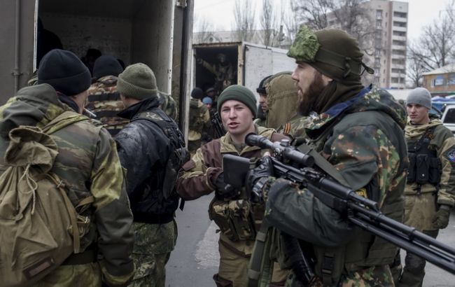 Боевики продолжают обстреливать силы АТО на Донецком и Артемовском направлениях
