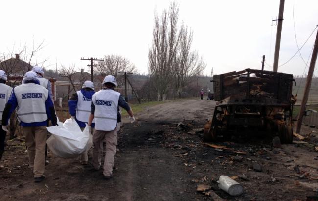 Швейцарія скерувала на Донбас 15 вантажівок з реагентами для очищення води