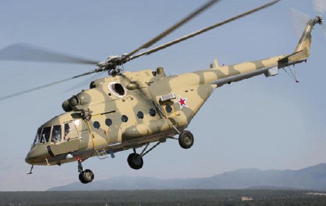 Пограничники зафиксировали 2 вертолета РФ на админгранице с Крымом