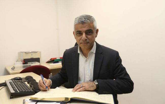 Мер Лондона закликав владу Британії конфіскувати майно "друзів Путіна"