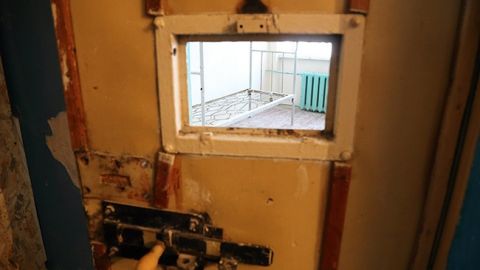 Под Львовом сбежали заключенные: местные жители в шоке