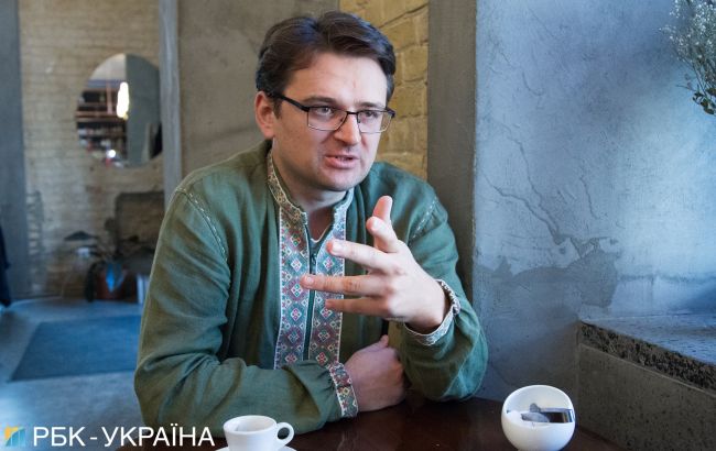 Украина больше не будет вносить изменения в закон об образовании, - Кулеба