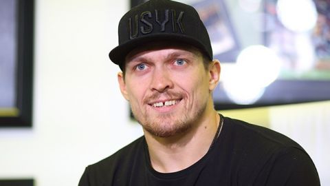 Стал известен соперник Усика в первом бою в супертяжах