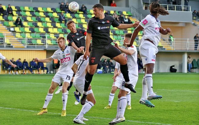 УПЛ: "Черноморец" в меньшинстве проиграл "Металлисту 1925", "Ворскла" не справилась с "Минаем"