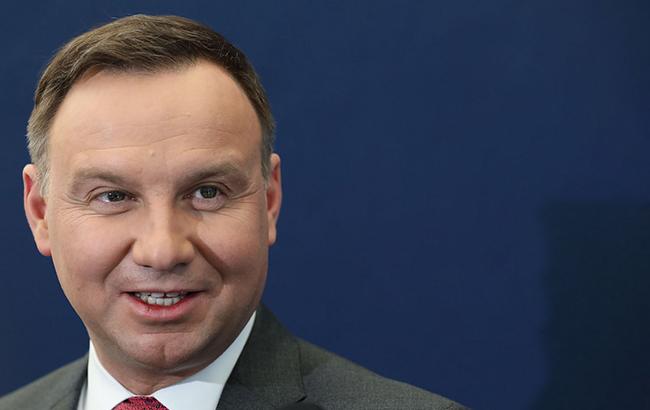 Президент Польши ветировал закон о лишении присвоенных до 1990 воинских званий