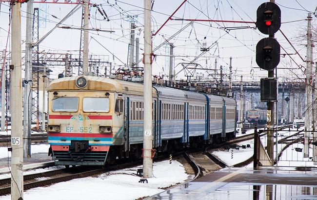 Пекельний поїзд: в Івано-Франківській області на ходу зайнялася електричка