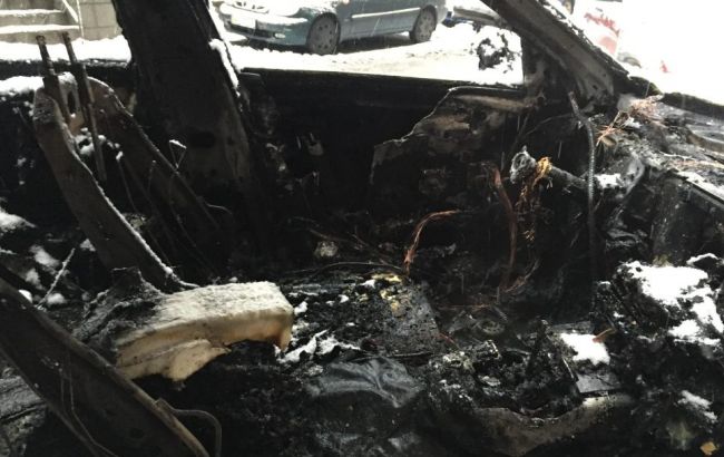 В Киеве сожгли авто главы секретариата "Депконтроля"