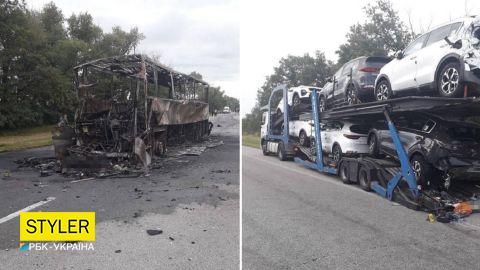 Під Житомиром міжнародний автобус врізався в автовоз і згорів: є жертва, багато постраждалих