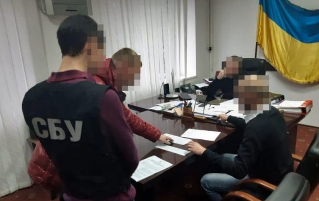 У Запорізькій області затримали начальника Держгеокадастру на назаконних земельних оборудках