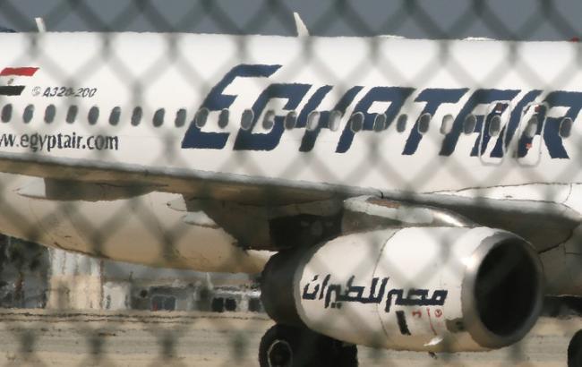 У Середземному морі спійманий сигнал аварійного радіомаяка літака EgyptAir