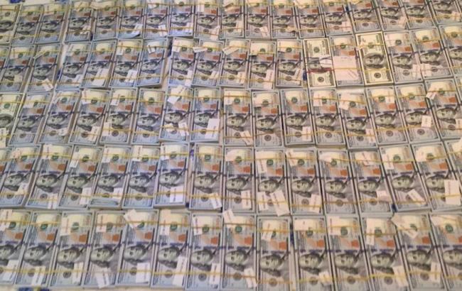В нелегальних пунктах обміну валют Києва вилучено 3,7 млн дол. і 10 млн грн