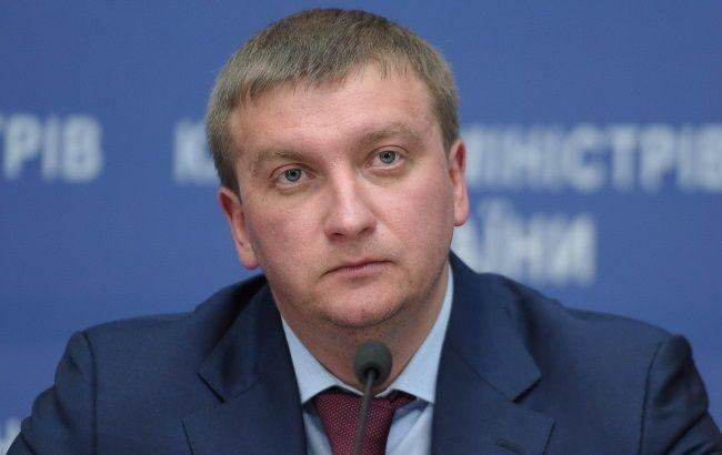 У Ради немає голосів за включення до порядку денного закону про спецконфіскацію, - Петренко