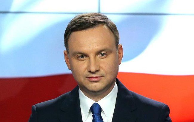 Дуда намерен обсудить с Меркель пути усиления давления на Россию