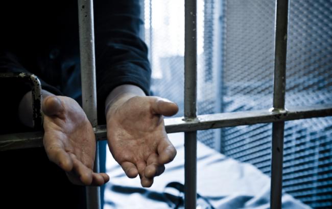 СБУ затримала "кримінального авторитета" при передачі наркотиків ув'язненим