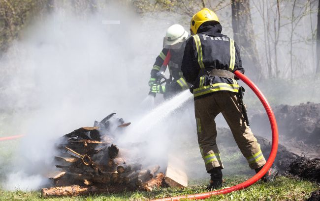 В Україні оголосили надзвичайний рівень пожежної небезпеки на найближчі дні