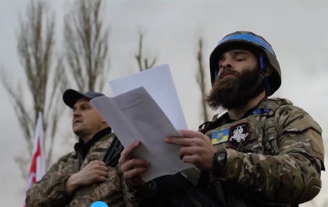 Вступил в силу закон об иностранцах в ВСУ: что изменилось