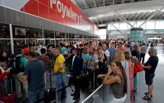 НБУ назвав суму витрат українських туристів за кордоном