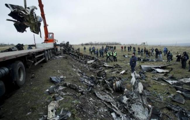 Украина предлагает в ближайшее время обнародовать первые результаты расследования крушения Boeing-777 на Донбассе