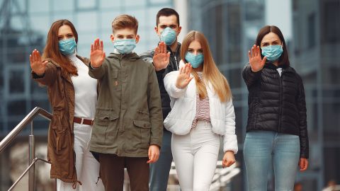 Де найчастіше заражаються коронавірусом в Україні: туди ходити не варто