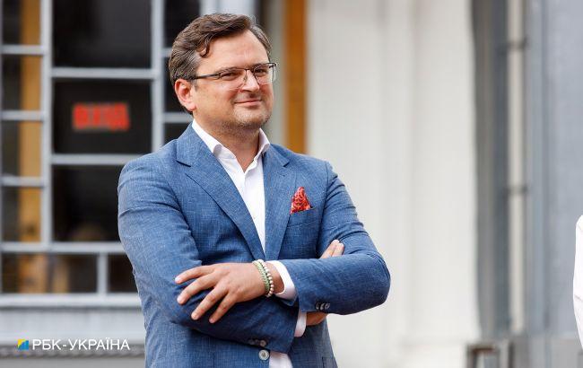 Ми не торгуємо людьми, землями і суверенітетом. Кулеба про переговори з Росією