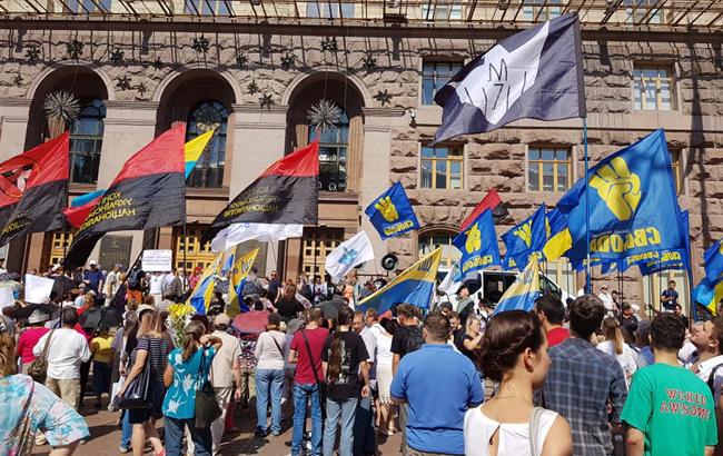 На заседании Киеврады произошла потасовка, есть пострадавшие