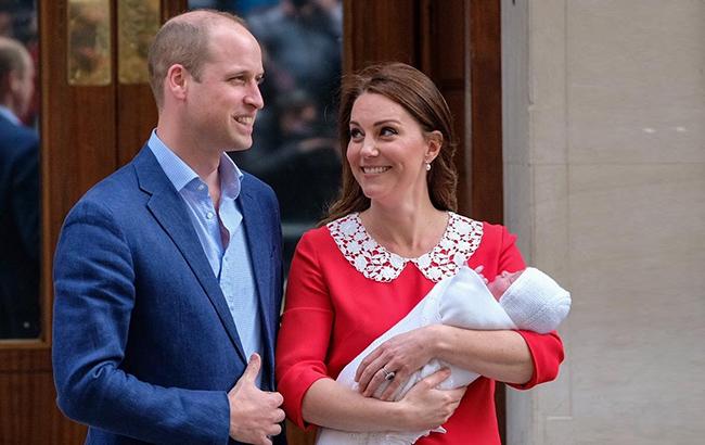 Золотой малыш: стало известно, сколько денег принесет в британскую казну новорожденный принц