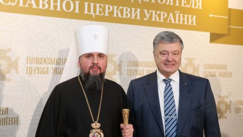Порошенко поздравил митрополита Епифания с первой годовщиной интронизации