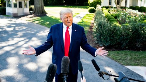 Twitter навсегда заблокировал аккаунт Трампа