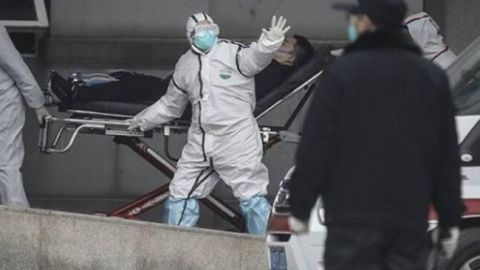 Сингапур ввел "оранжевый" уровень опасности из-за коронавируса