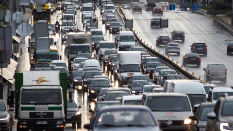 Цены на бензин растут, автогаз подорожал еще на 10 копеек